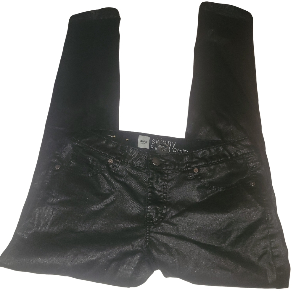 Mossimo Black Skinny Stretchy Jeans with a Shiny Look Size 8